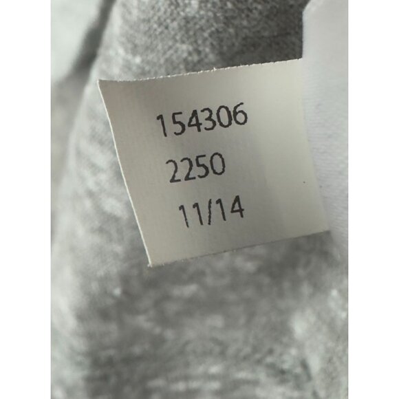 Boston Red Sox Womens 18 Heather Gray V-Neck Bling Graphic Tee By 5th & Ocean - Picture 10 of 10